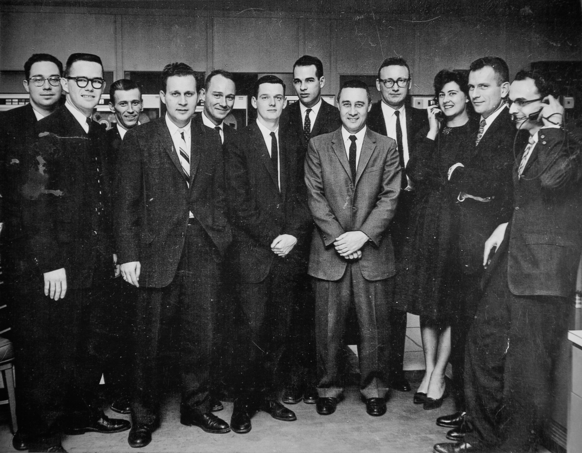 Art Cohen with astronauts Donald Deke Slayton and Virgil Gus Grisom, and NASA Lynn Dunseith Glenn Lunney Howard BillTindall Art Cohen with astronauts Donald Deke Slayton and Virgil Gus Grisom, and NASA Lynn Dunseith Glenn Lunney Howard BillTindall